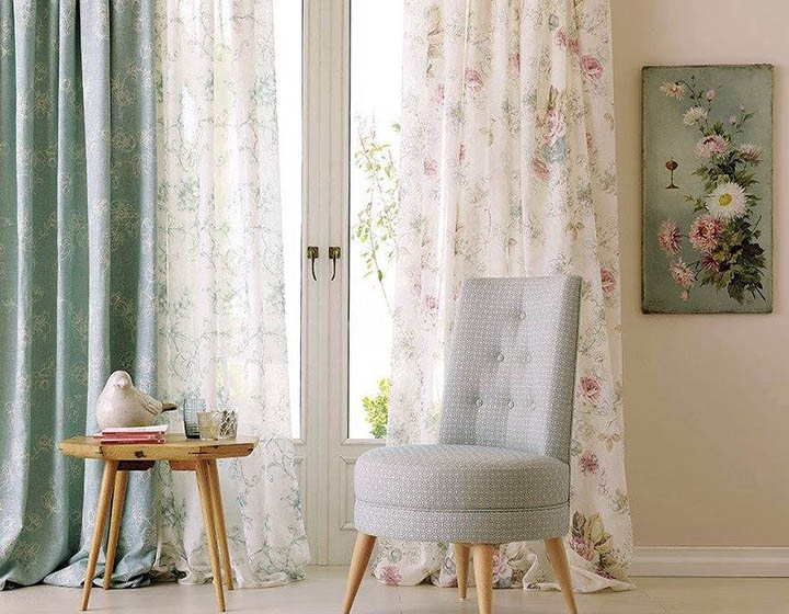 ფარდების დარეცხვა-დაუთოვება